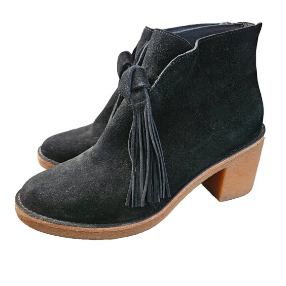 UGG Corin Black Suede Tassel Fringe Ankle Boot 6.5 1016642 - Picture 3 of 6